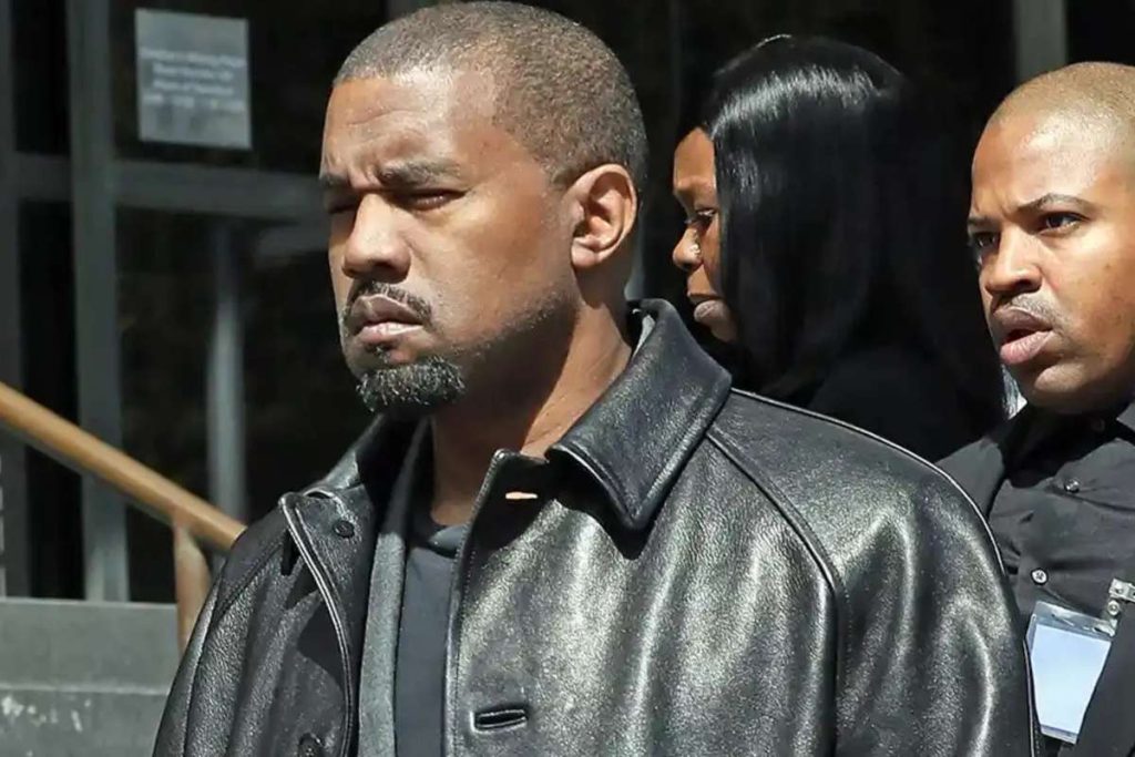 Kanye West Ordered to Pay $140K After Malibu Mansion Renovation Lawsuit Kanye West Ordered to Pay $140K After Malibu Mansion Renovation Lawsuit