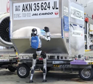 Japan Airlines tests humanoid robots for ground handling at Haneda Airport