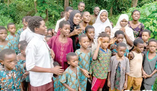 Nigerian Army Reveals How 44 Abducted Oyo Pupils and Teachers Were Rescued After 56 Days Rescued Oyo pupils and teachers with Nigerian Army personnel after spending 56 days in captivity.