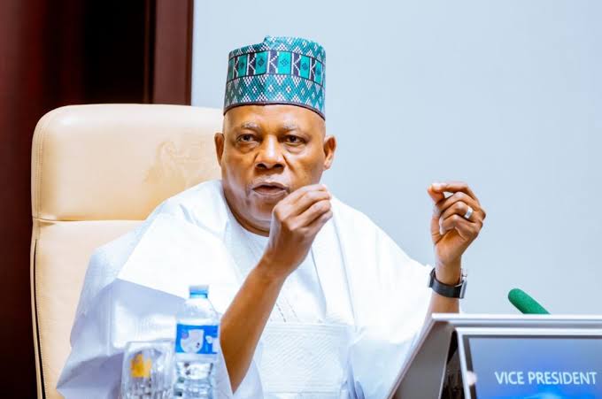 FG Adopts 112 as National Emergency Number FG Adopts 112 as National Emergency Number